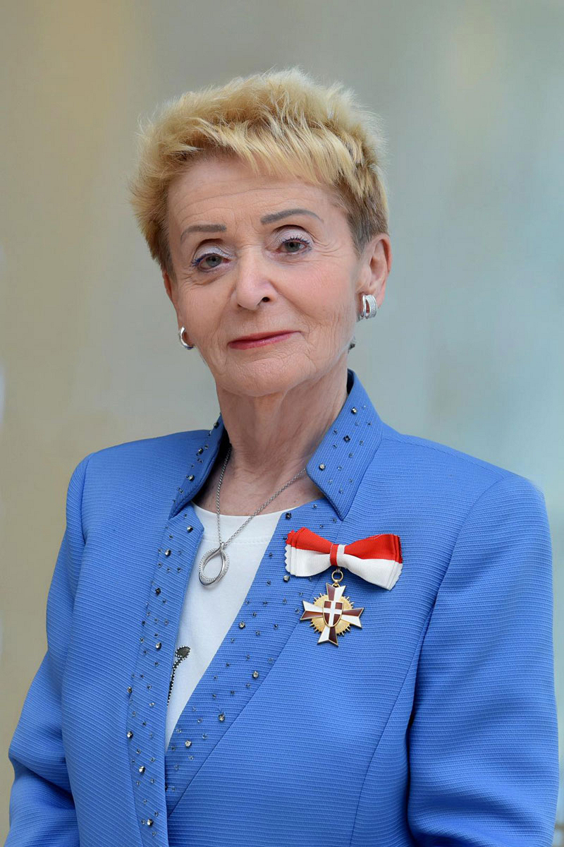 Dr. Neda Berger